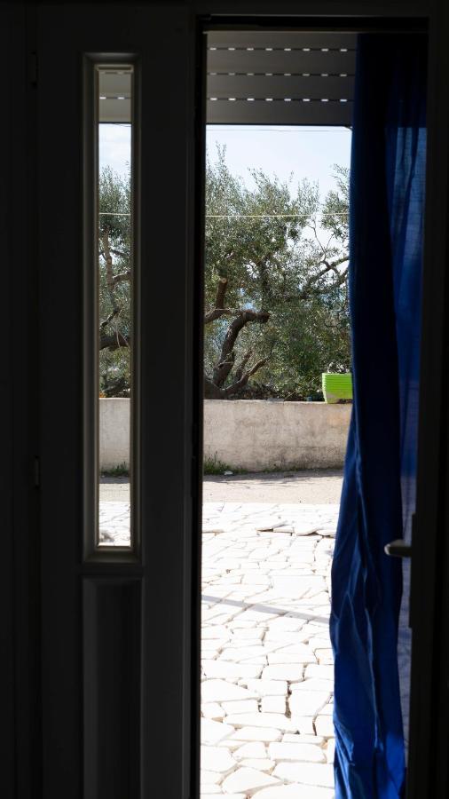 דירות Salignano  La Mennula Garden מראה חיצוני תמונה